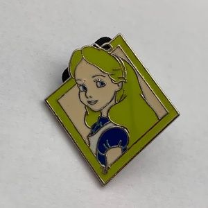 Disney Parks Pin Trading Alice in Wonderland Cast Lanyard Collection 2006 Pin